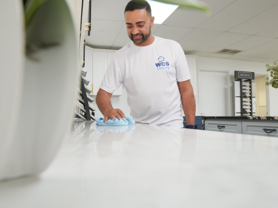 WCS Cleaning Surfaces Man (1)